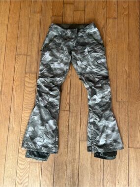 Burton Olive Green Snow pants (skiing/snowboarding pants)
